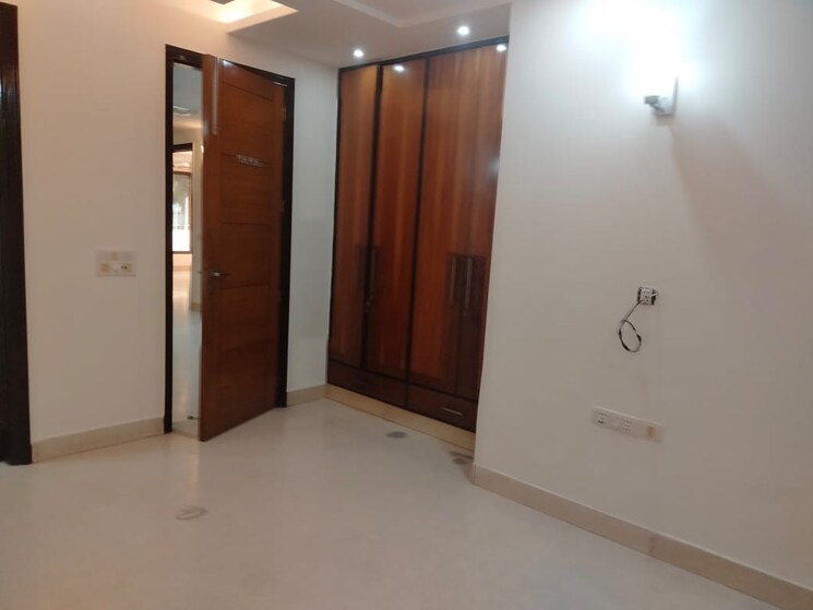 Room, greater kailash part 3 3 Bedroom 1900 Sq.Ft. Builder Floor In Greater Kailash Part 3 Delhi 8322945