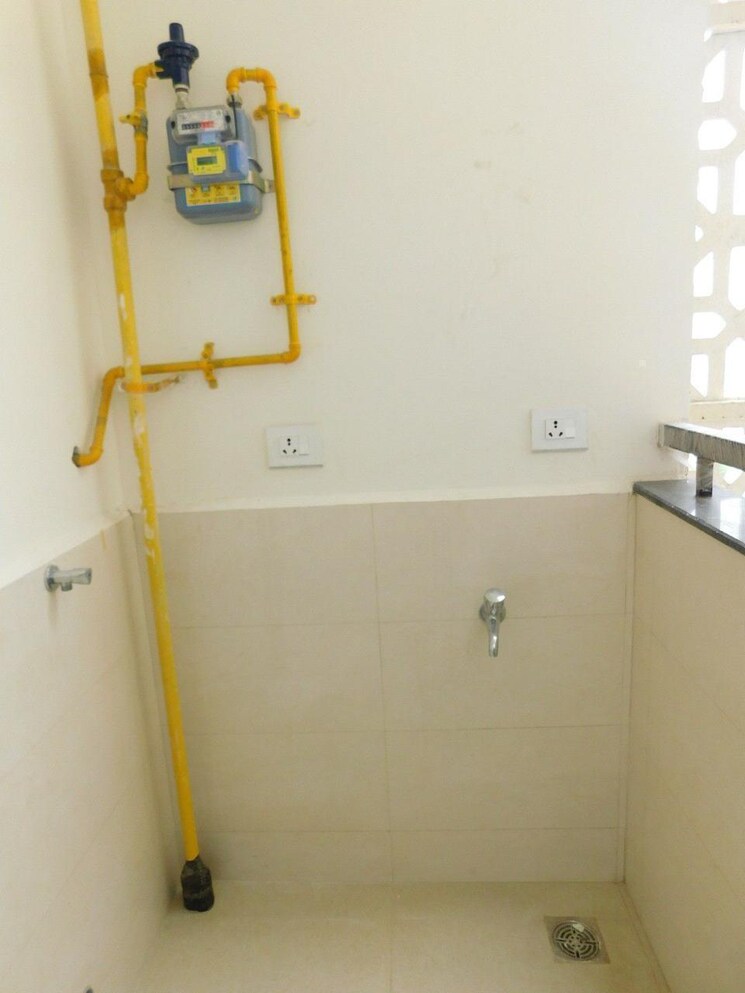 Bathroom, aurobindo-kohinoor 3 Bedroom 1456 Sq.Ft. Apartment In Serilingampally Hyderabad 8322962