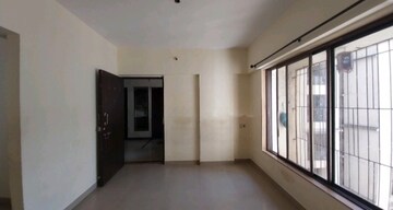 Room in 1 BHK Apartment at Runwal Garden City, Balkum Pada – for Sale
