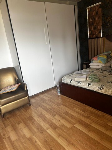 Furnished Amenities in 2 BHK Apartment at Shree Vardhman Green Court, Sector 90 – for Rent
