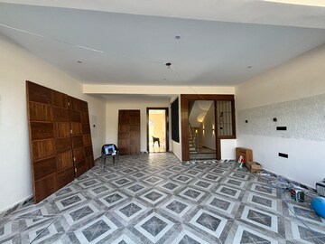 Bedroom in 4 BHK Villa at Sahastradhara Road – for Sale