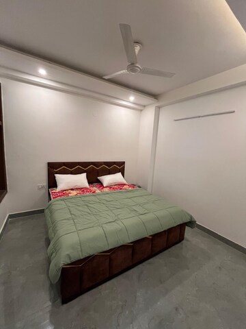 Bedroom in 1 BHK Builder Floor at Chattarpur – for Rent