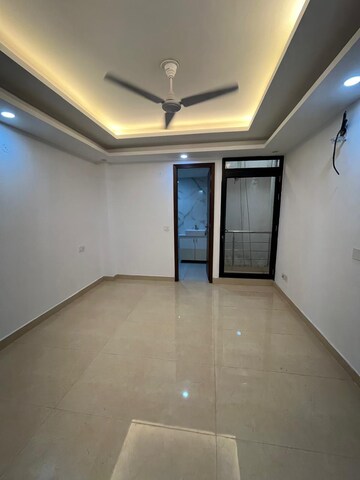 Room in 3 BHK Builder Floor at Chattarpur – for Rent