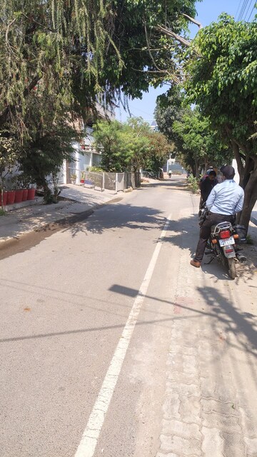  Plot – Exterior View View at Gomti Nagar - for Sale