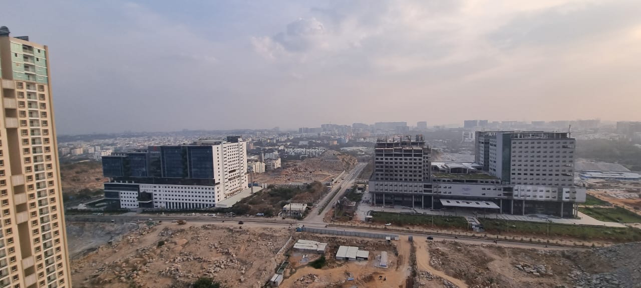 4 BHK + Pooja Room Apartment For Sale in Aurobindo Kohinoor