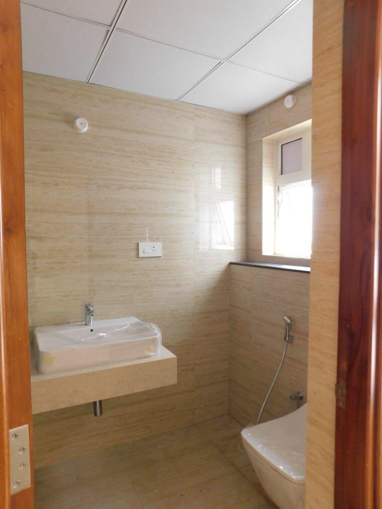 Bathroom, aurobindo-kohinoor 4 Bedroom 2948 Sq.Ft. Apartment In Serilingampally Hyderabad 8323152