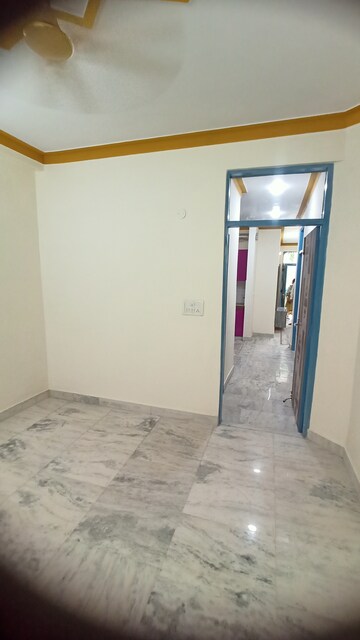 Room in 2 BHK Builder Floor at Malviya Nagar – for Rent