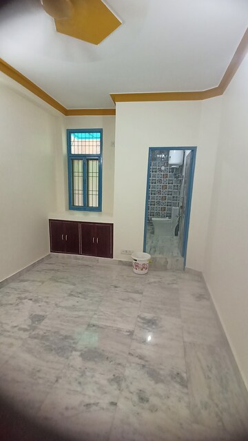 Room in 2 BHK Builder Floor at Malviya Nagar – for Rent