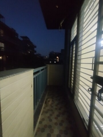 Kitchen in 3 BHK Builder Floor at Plaza Mall, Sector 28 – for Rent