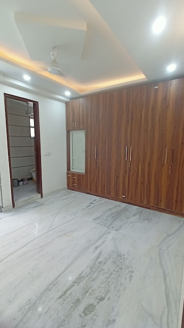 Room in 2 BHK Builder Floor at Malviya Nagar – for Rent