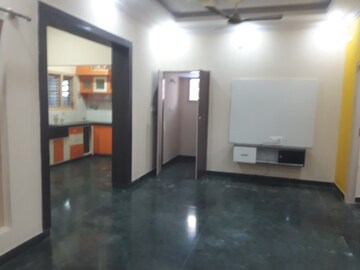 Room in 2 BHK Builder Floor at Nri Layout – for Rent