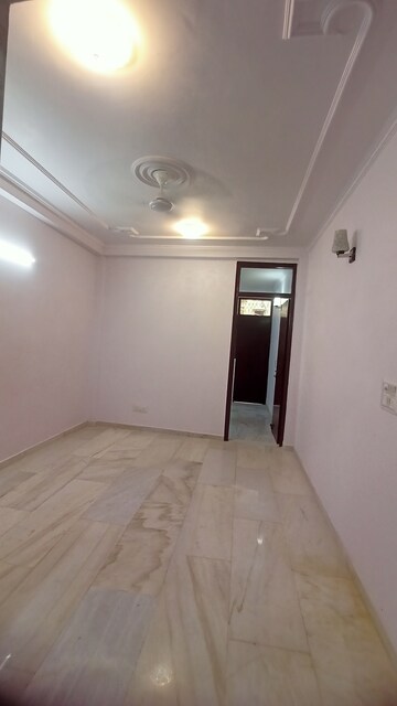Room in 1 BHK Builder Floor at Malviya Nagar – for Rent