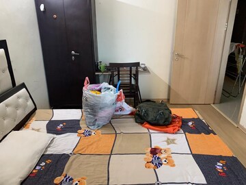 Master Bedroom in 3 BHK Apartment at DLF Express Greens, Manesar Sector 1a – for Rent