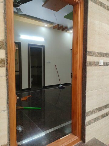Room in 2 BHK Builder Floor at Ramamurthy Nagar – for Rent