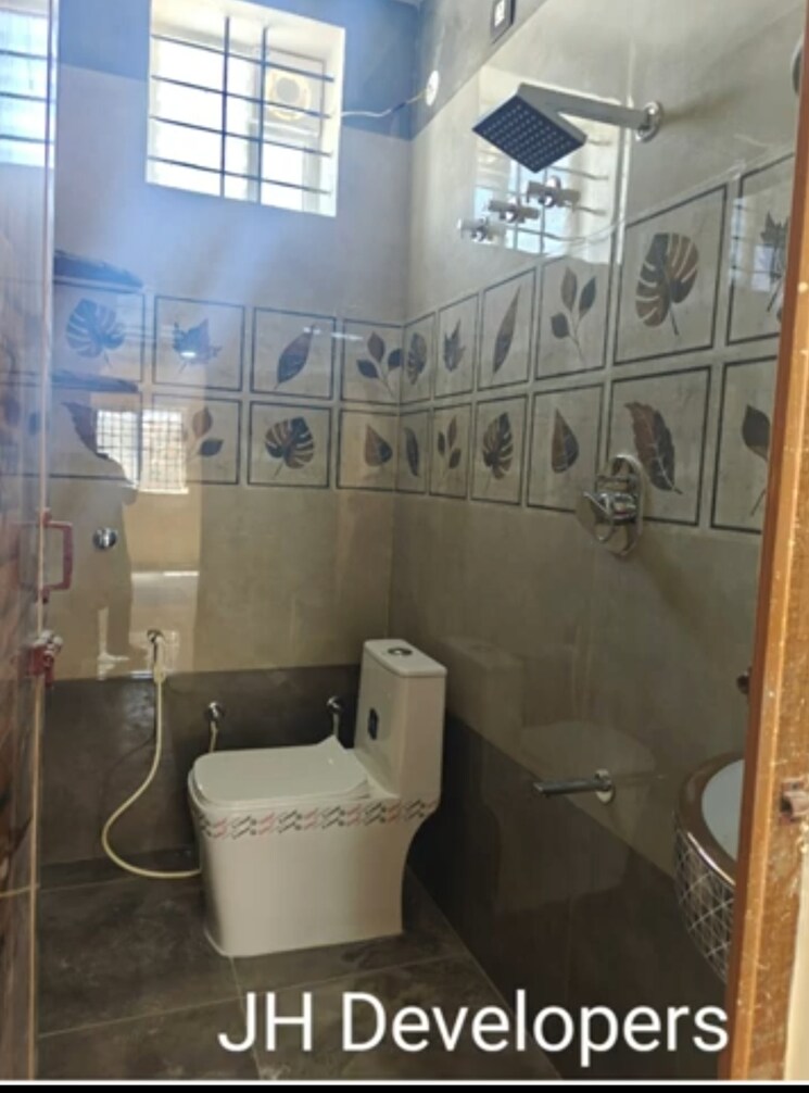 Bathroom, bathlapalli 3 Bedroom 1200 Sq.Ft. Independent House In Bathlapalli Hosur 8323282
