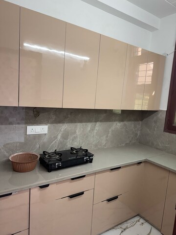 Master Bedroom in 1 BHK Builder Floor at Malviya Nagar – for Rent