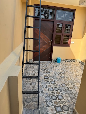 Staircase in 1 BHK Builder Floor at Malviya Nagar – for Rent