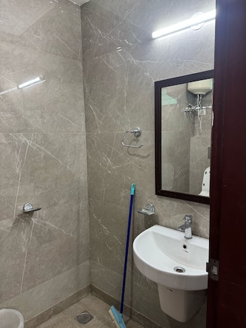 Bathroom in 1 BHK Builder Floor at Malviya Nagar – for Rent