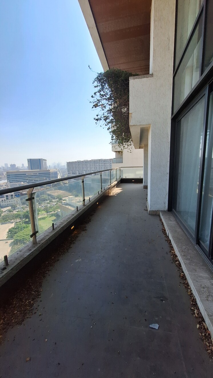 Kitchen, sunteck-signature-island 5 Bedroom 8200 Sq.Ft. Penthouse In Bandra Kurla Complex Mumbai 8323307