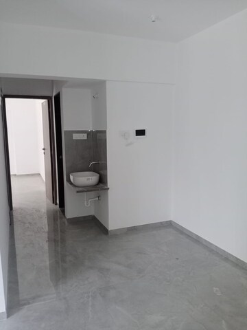 Room in 2 BHK Apartment at Choice Goodwill Crescent, Mundhwa – for Rent