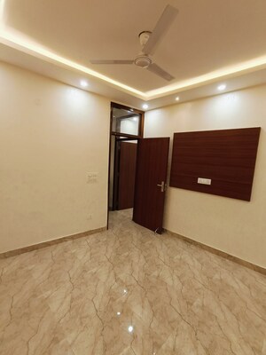Room in 2 BHK Builder Floor at Malviya Nagar – for Sale