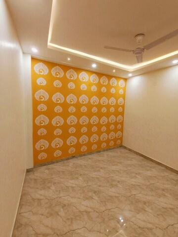 Room in 1.5 BHK Builder Floor at Malviya Nagar – for Sale