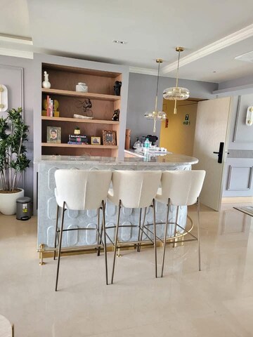 Master Bedroom in 2 BHK Apartment at Lake View Bandra, Bandra West – for Rent