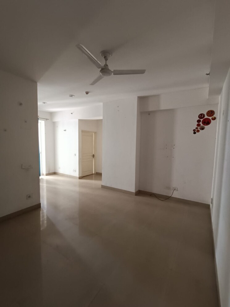 Bathroom, sidhartha-diplomats-golf-link 2 Bedroom 615 Sq.Ft. Apartment In Sector 110 Gurgaon 8323384