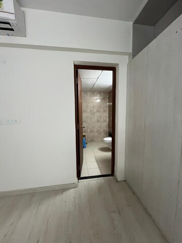 Room in 3 BHK Apartment at Indiabulls Centrum Park, Sector 103 – for Rent