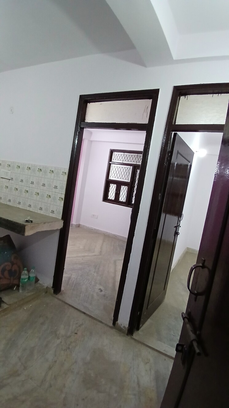 Other, jogabai extension 2 Bedroom 450 Sq.Ft. Apartment In Jogabai Extension Delhi 8323412