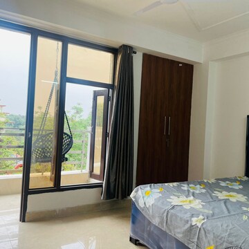 Bedroom in 1 BHK Builder Floor at Saket – for Rent