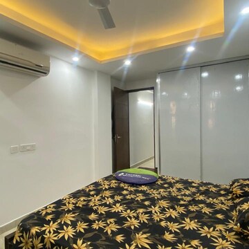 Bedroom in 1 BHK Builder Floor at Saket – for Rent