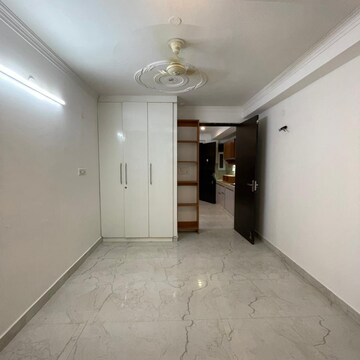Room in 1 BHK Builder Floor at Saket – for Rent