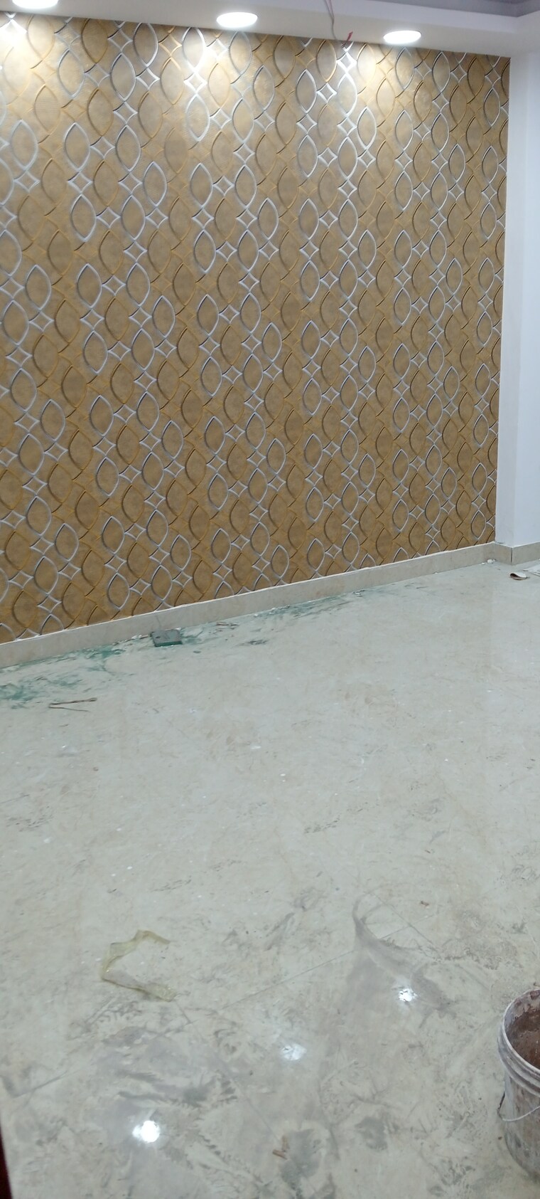 Room, govindpuri 3 Bedroom 910 Sq.Ft. Builder Floor In Govindpuri Delhi 8323456