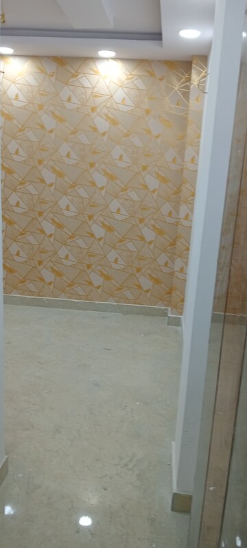 Balcony in 3 BHK Builder Floor at Govindpuri – for Rent
