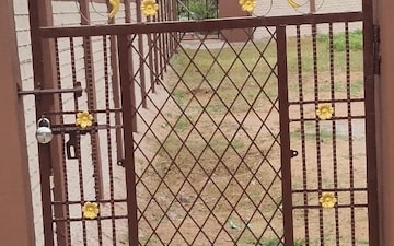 Plot For Sale in Jalapalli