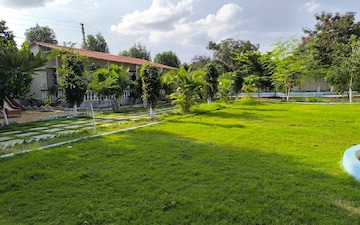 Plot For Sale in Kandi