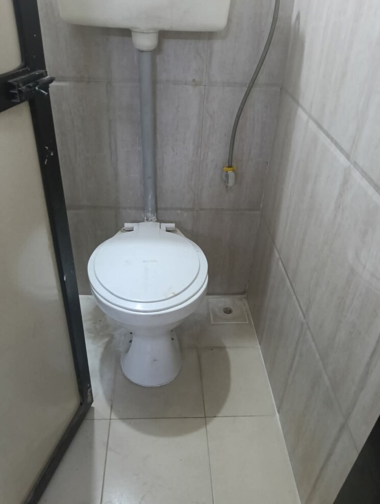 Bathroom, mahape 1 Bedroom 678 Sq.Ft. Apartment In Mahape Navi Mumbai 8323554