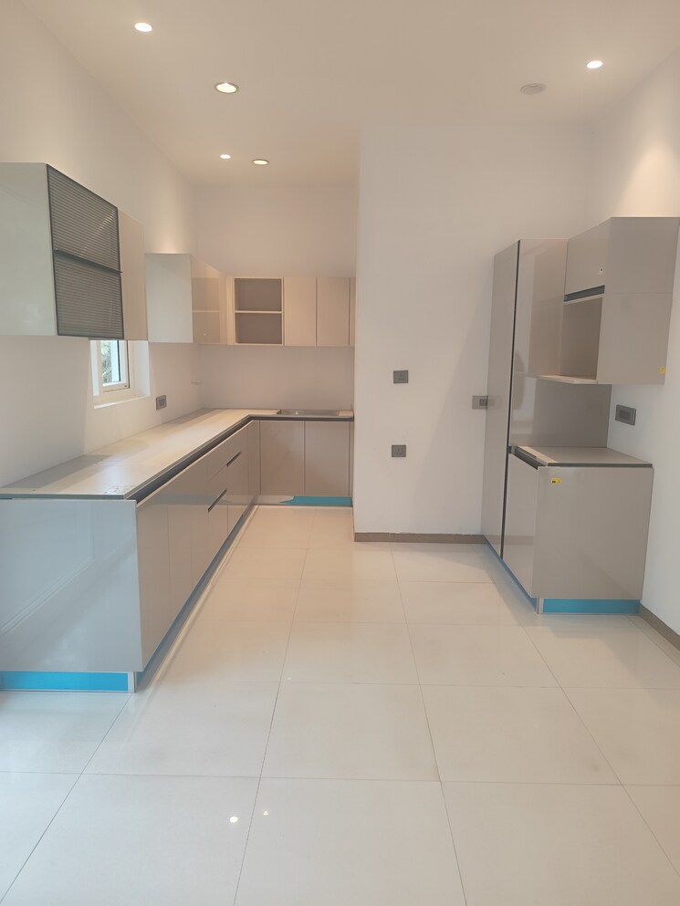 undefined, pareena-coban-residences 2.5 Bedroom 1550 Sq.Ft. Apartment In Sector 99a Gurgaon 8323557