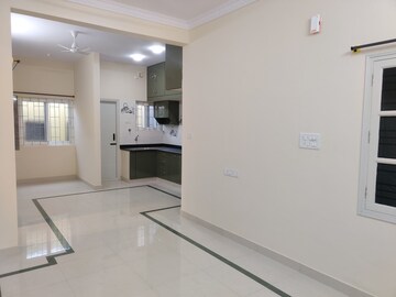 Living Room in 2 BHK Builder Floor at Paradise Residency, Jp Nagar – for Rent