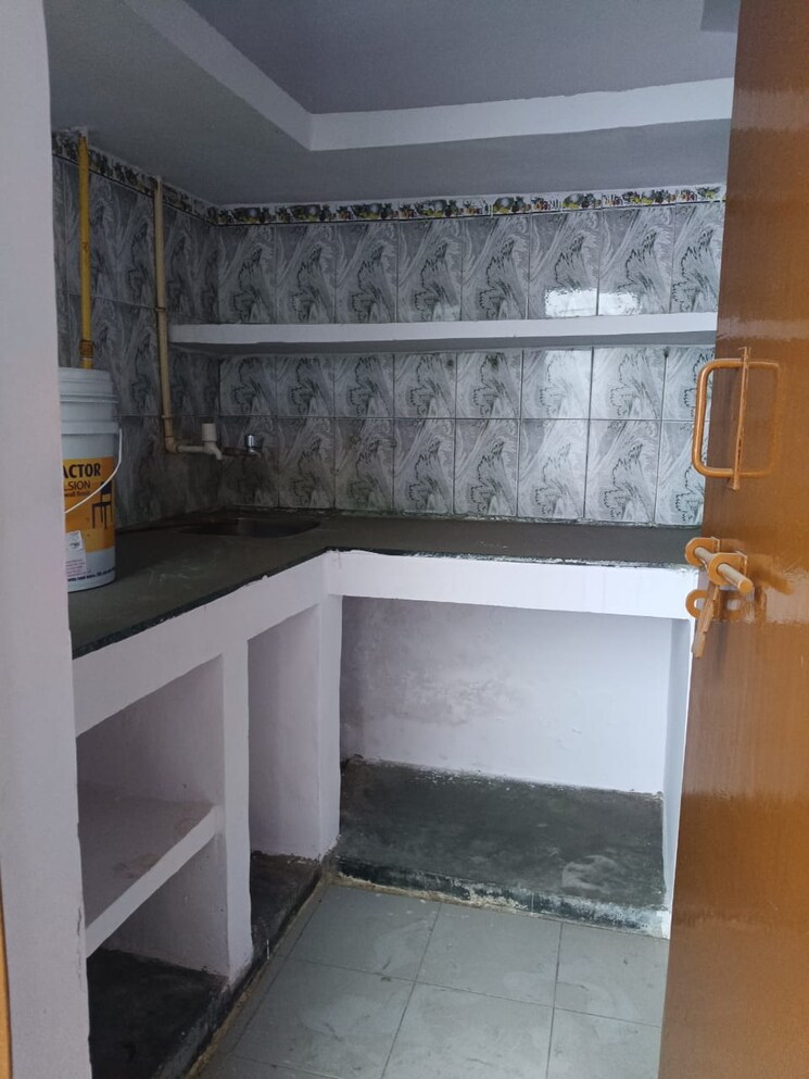 Kitchen, aliganj 2 Bedroom 1000 Sq.Ft. Apartment In Aliganj Lucknow 8323632