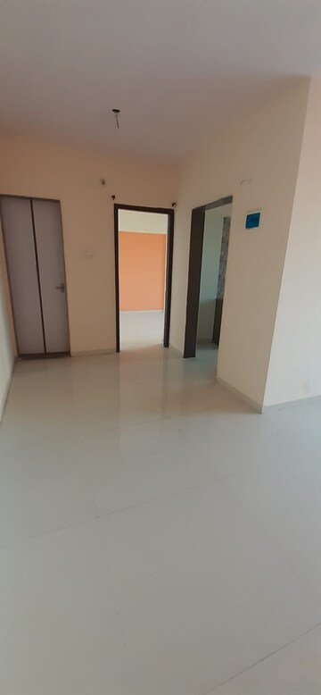 Room in 1 BHK Apartment at Ravi Gaurav Excellency, Mira Road – for Rent