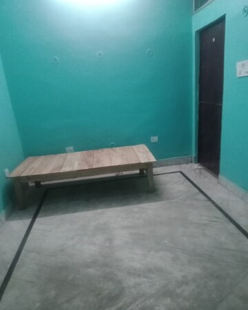1 BHK Villa For Rent in Aliganj