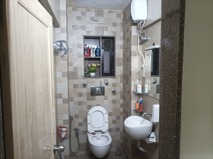 Bathroom, rutu-estate 2 Bedroom 920 Sq.Ft. Apartment In Brahmand Thane 8323758