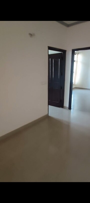 Room in 2 BHK Apartment at Maya Garden City, Lohgarh – for Rent
