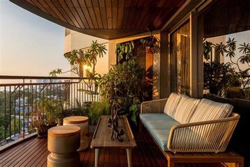 Balcony in 3 BHK Villa at Nallur rd – for Sale