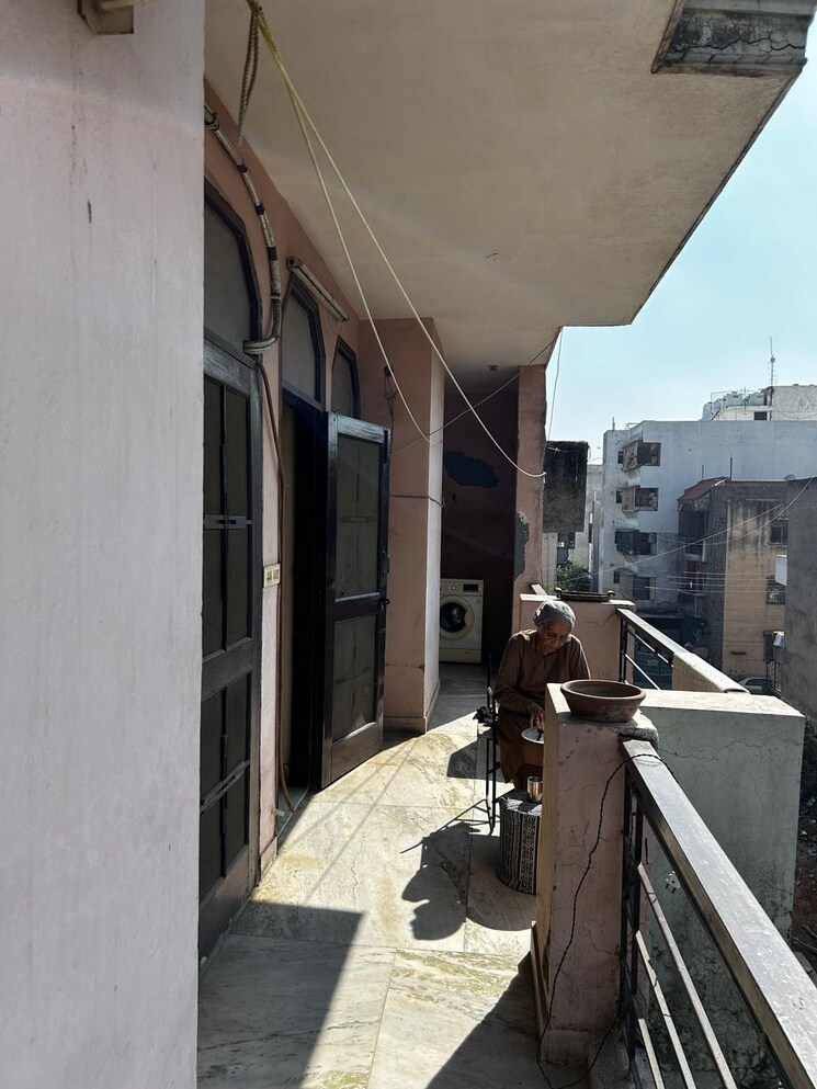 Balcony, sector 43 3 Bedroom 2200 Sq.Ft. Builder Floor In Sector 43 Faridabad 8323828