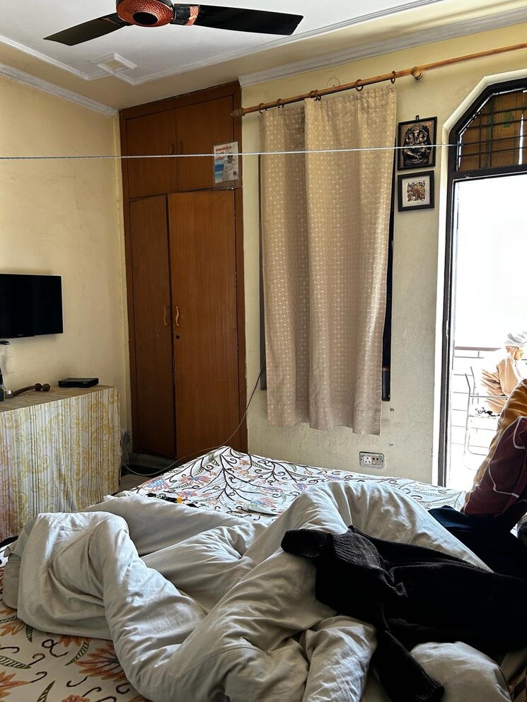 Bedroom, sector 43 3 Bedroom 2200 Sq.Ft. Builder Floor In Sector 43 Faridabad 8323828