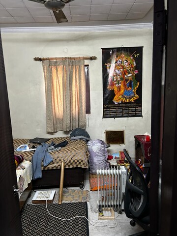 Living Room in 3 BHK Builder Floor at Sector 43 – for Sale