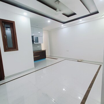Furnished Amenities in 3 BHK Apartment at Risland Sky Mansion, Chattarpur – for Rent